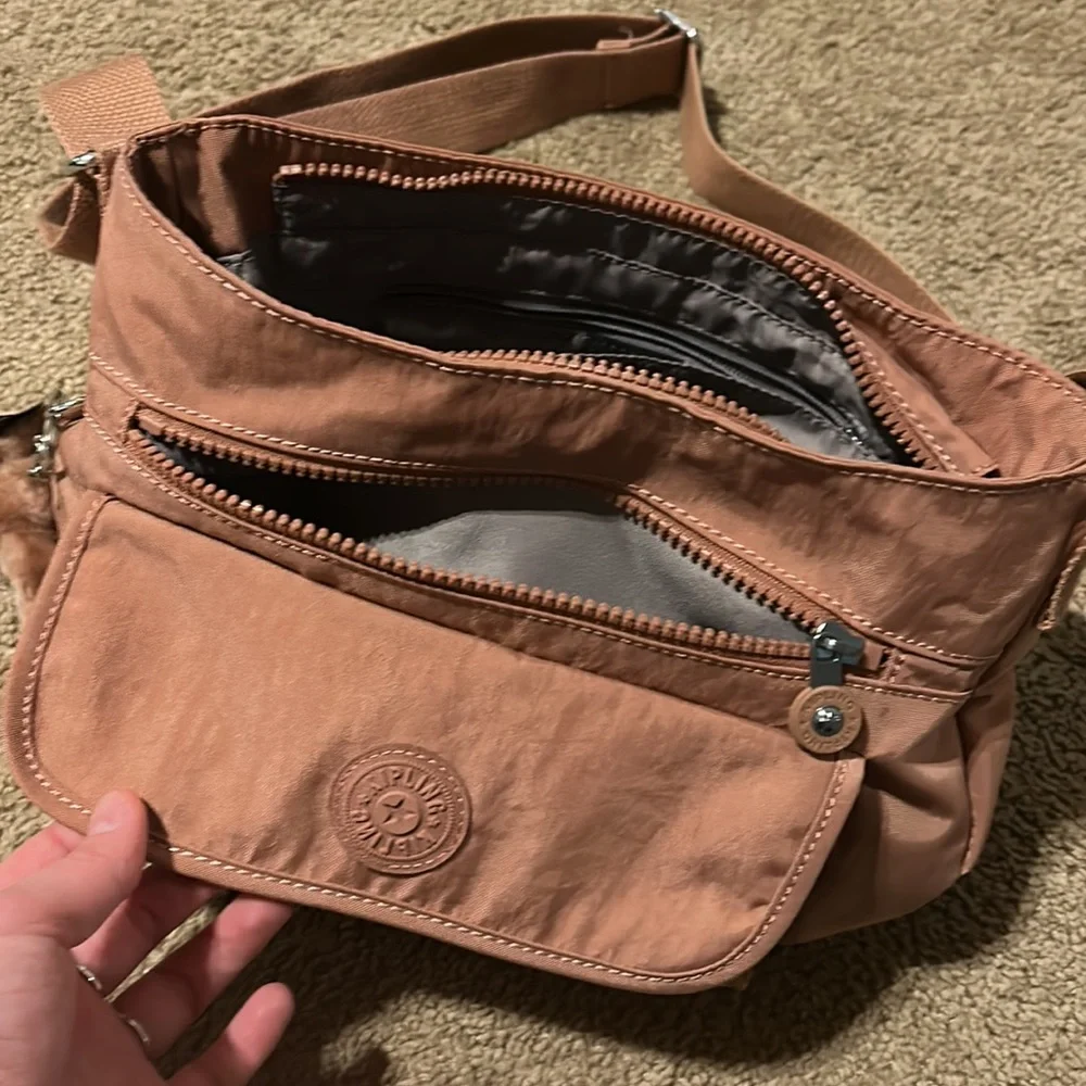 Kipling Purse - Picture 3 of 4